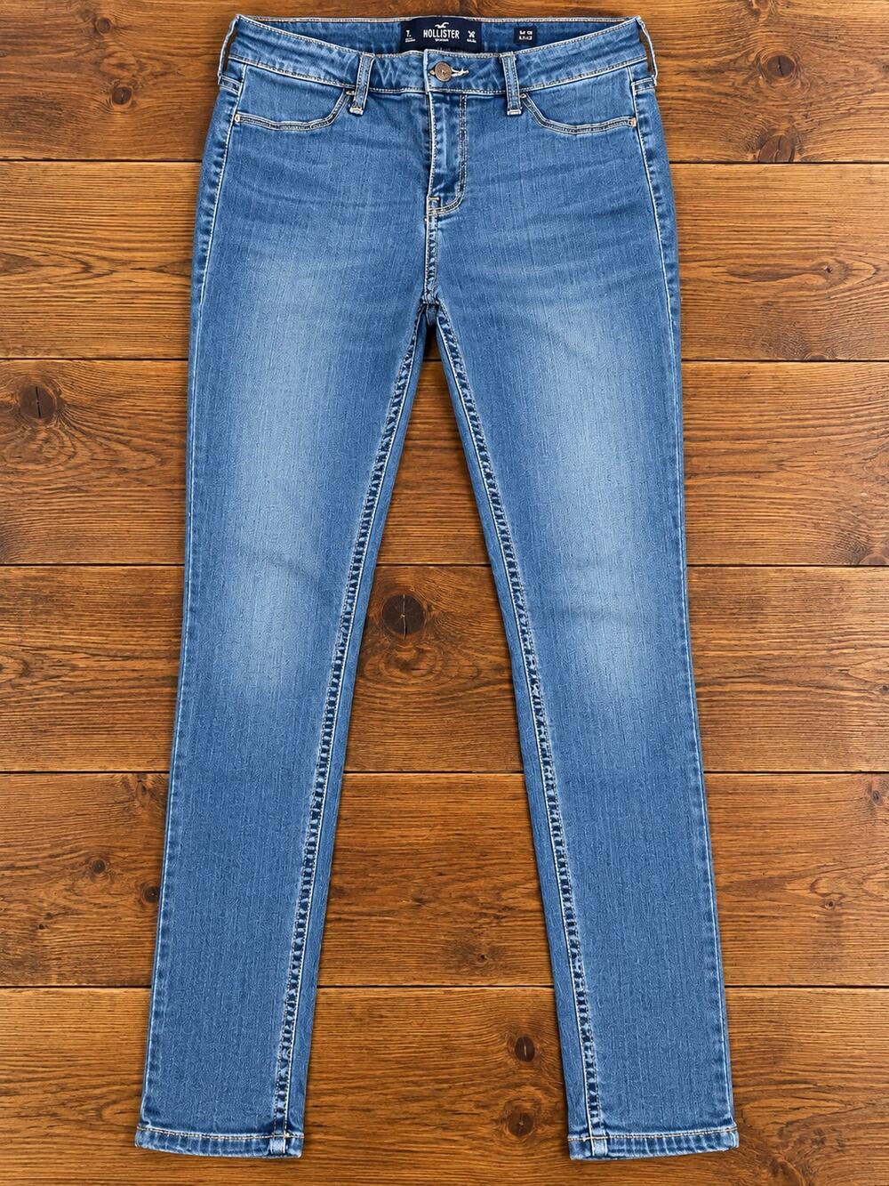 Hollister Skinny Jeans EUC